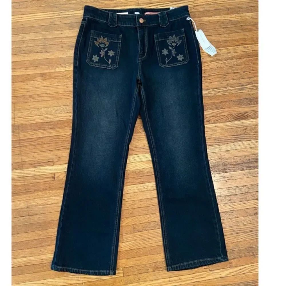 Pilcro Anthropologie darkwash embroidered flower jeans NWT